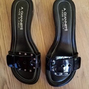 Giannetti black slides